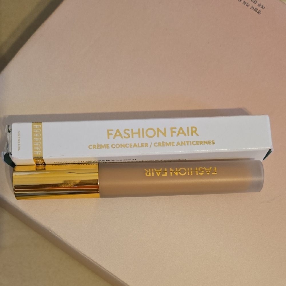 Cream Concealer - Gold and Tan